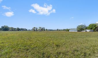 1402 E Church St, Aurora, MO 65605