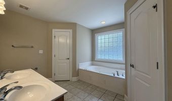 16874 Raspberry Ln, Athens, AL 35613