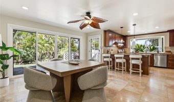 409 Wanaao Rd, Kailua, HI 96734