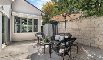 2 Chestnut Dr, Aliso Viejo, CA 92656