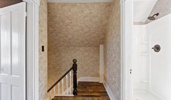 2058 N Belfast Ave, Augusta, ME 04330