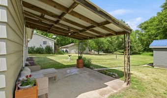 5209 S County Road D, Afton, WI 53501