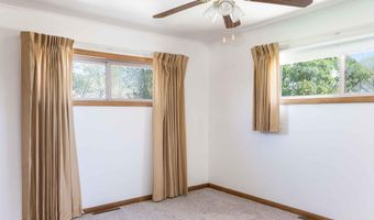 303 MESA Dr, Aztec, NM 87410