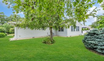 633 Spray Ave, Beachwood, NJ 08722