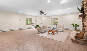 1 Old Milford Rd, Amherst, NH 03031