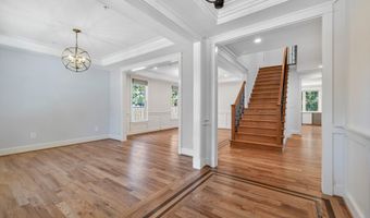 8905 HEMPSTEAD Ave, Bethesda, MD 20817