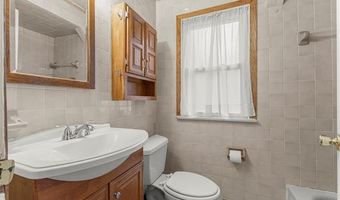 14918 Angelique Ave, Allen Park, MI 48101