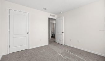 2741 FLUSHING Dr, Apopka, FL 32703