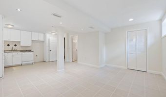 5817 SWARTHMORE Dr, Berwyn Heights, MD 20740