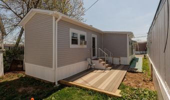 29 Freddie Ave, Avenel, NJ 07001