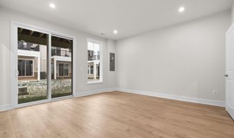 23021 BLUE EAGLE Ter, Ashburn, VA 20148