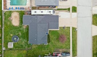 1415 Deerfield Dr, North Liberty, IA 52317