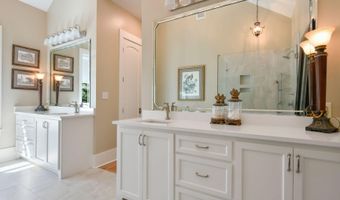 316 Leonhard Ave, Bay St. Louis, MS 39520