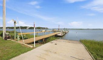1918 W Fort Macon Rd 134, Atlantic Beach, NC 28512