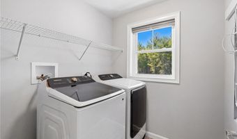 1 Cassidy Trl, Coventry, RI 02816