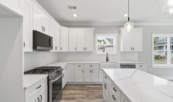 503 Woodhaven Blvd SE, Bayville, NJ 08721