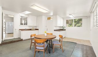 1878- A Mahana St, Honolulu, HI 96816