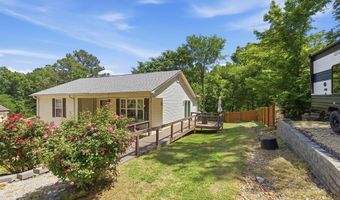 432 2nd St, Big Sandy, TN 38221