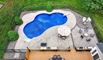 100 KNICKERBOCKER Dr, Belle Mead, NJ 08502
