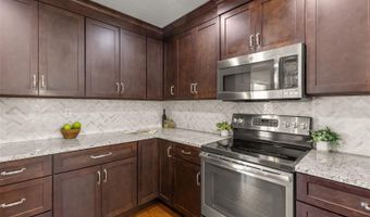 820 RUGBY St, Orlando, FL 32804