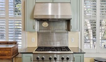 601 Bay St, Beaufort, SC 29902