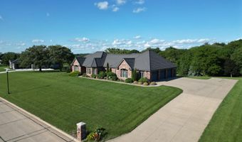 2702 Country Oaks Dr, Atlantic, IA 50022