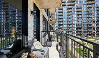 1240 S 2nd St 411, Minneapolis, MN 55415
