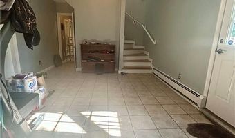 140 Alden Ave, Warwick, RI 02886