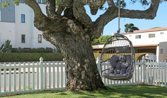 2860 Hope Ave, Carlsbad, CA 92008