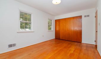 434 WOODCREST Dr, Aberdeen, MD 21001