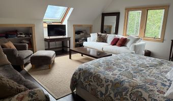 2 Lookout Point Rd, Bar Harbor, ME 04609