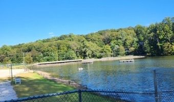 48 E Shore Dr, Alloway, NJ 07462