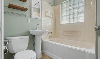 539 Blenheim Rd, Columbus, OH 43214