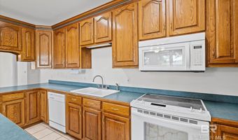 41923 Bayou Rd, Bay Minette, AL 36507