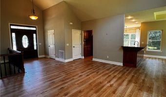 17 Miller Dr, Bella Vista, AR 72715