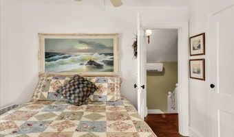 23 Commercial St, Belfast, ME 04915