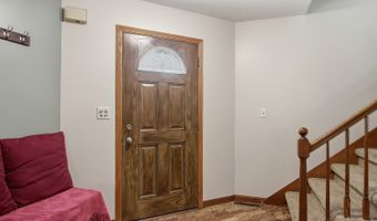 22665 W DEPOT St, Antioch, IL 60002