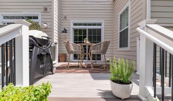 332 Hawthorne Ln, Barnegat, NJ 08005
