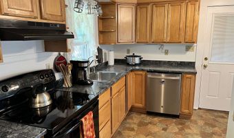 214 Main St, Alton, NH 03809