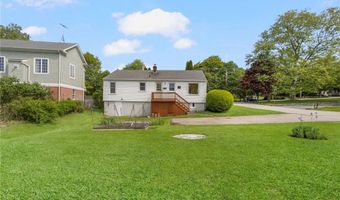175 Kay St, Newport, RI 02840