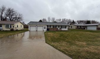230 E 2nd St, Ashton, IA 51232