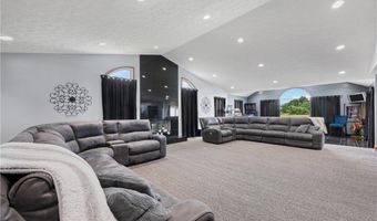 1795 New Milford Rd, Atwater, OH 44201