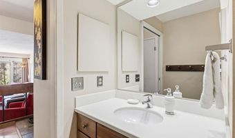 246 Broken Lance Dr 402, Breckenridge, CO 80424