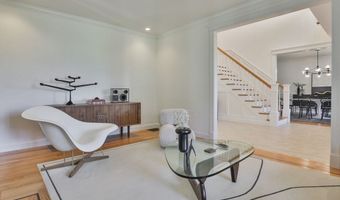 108 Oak Trl, Bolton, MA 01740