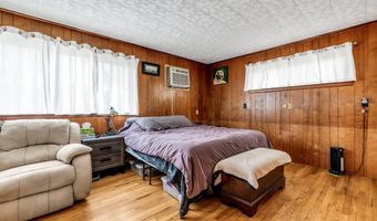 21 Dockage Rd, Bayville, NJ 08721