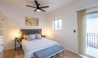 302 SW 6th St 22, Bentonville, AR 72712