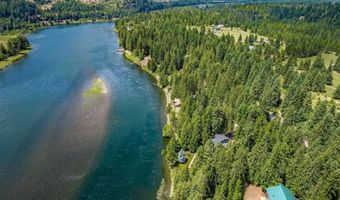 512 River Dr, Clark Fork, ID 83811