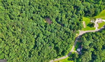 173 Hogan Pond Ln, Ball Ground, GA 30107