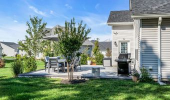 61 Milky Way Dr, Barnegat, NJ 08005