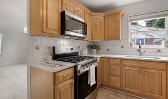 12708 TURKEY BRANCH Pkwy, Rockville, MD 20853